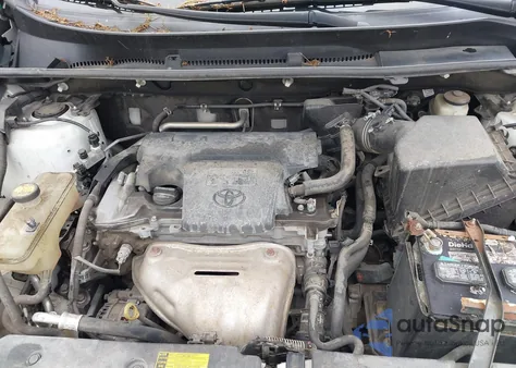 2015 Toyota Rav4 Le z USA, uszkodzony, nr VIN 2T3ZFREV9FW150059